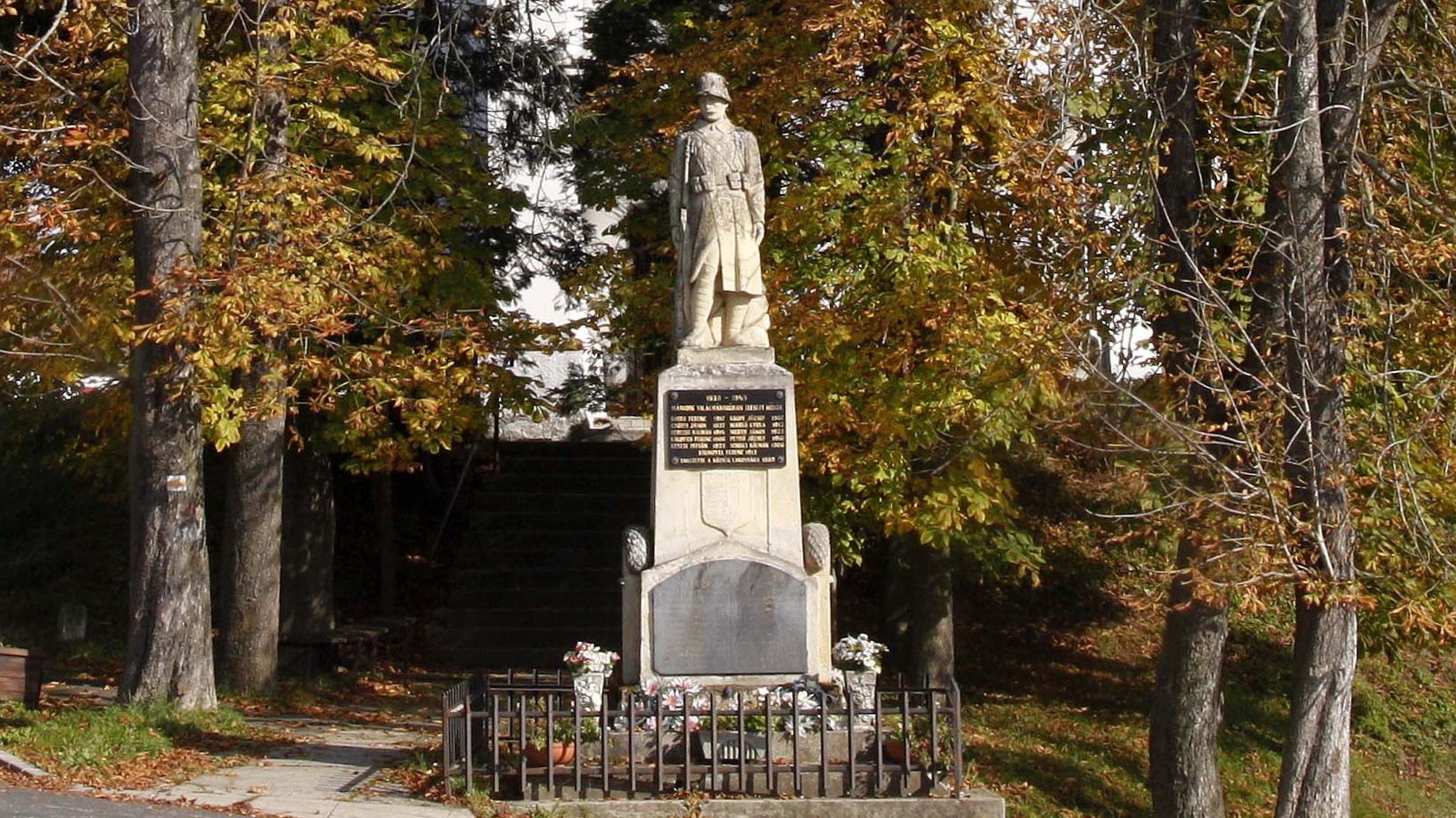 Világháborús emlékmű